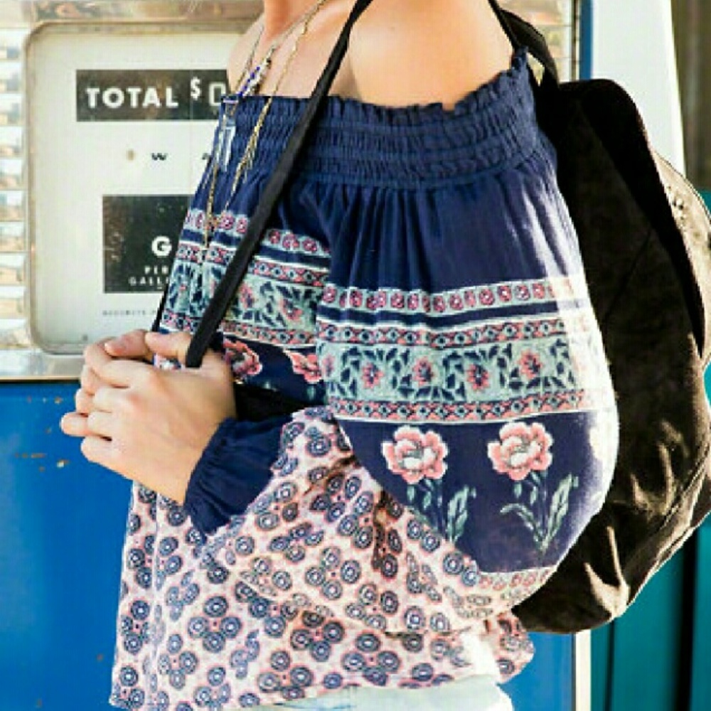 NWT Off The Shoulder Top {Hollister}